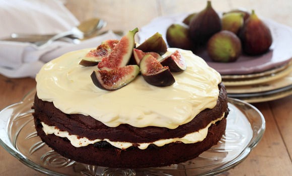 Burnt fig jam and almond cake
