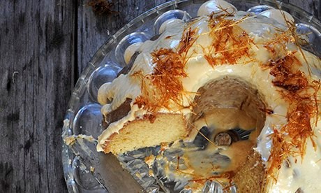 Burnt sugar bundt cake