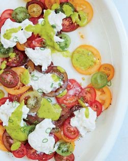 Burrata and tomatoes with mango dressing