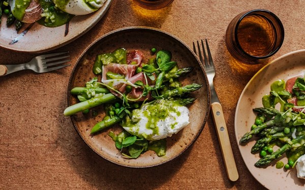 Burrata with asparagus, Parma ham and basil dressing