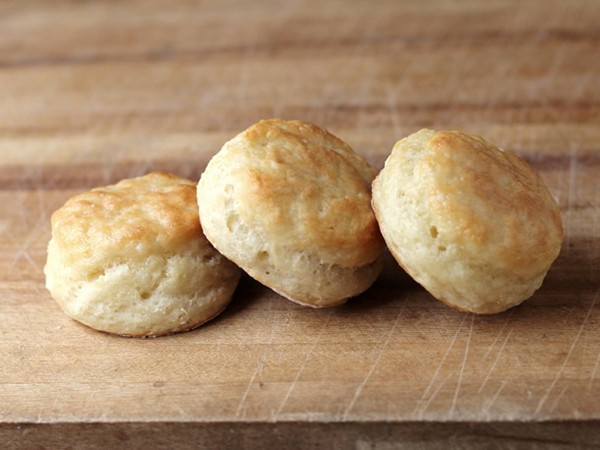 Busty yogurt biscuits