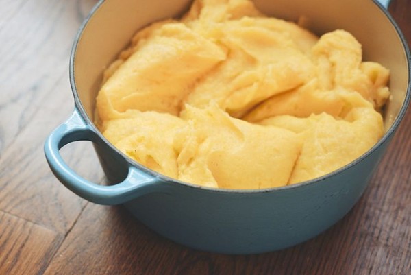 Butter-and-goat cheese potato purée