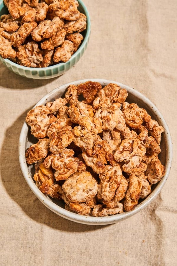 Butter-baked candied walnuts 