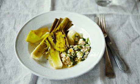 Butter bean, leek and cauliflower salad