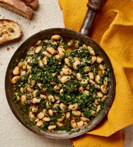 Butter beans in salsa verde