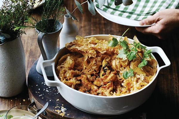 Butter chicken pie