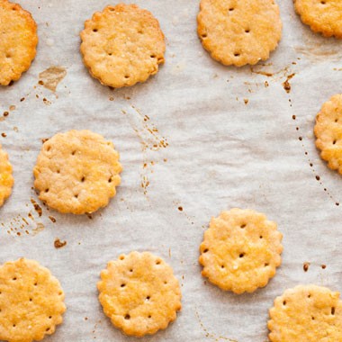 Butter crackers