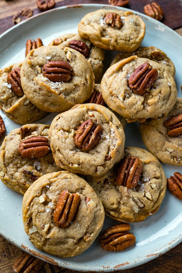 Butter pecan cookies