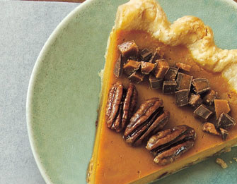 Butter pecan toffee pumpkin pie