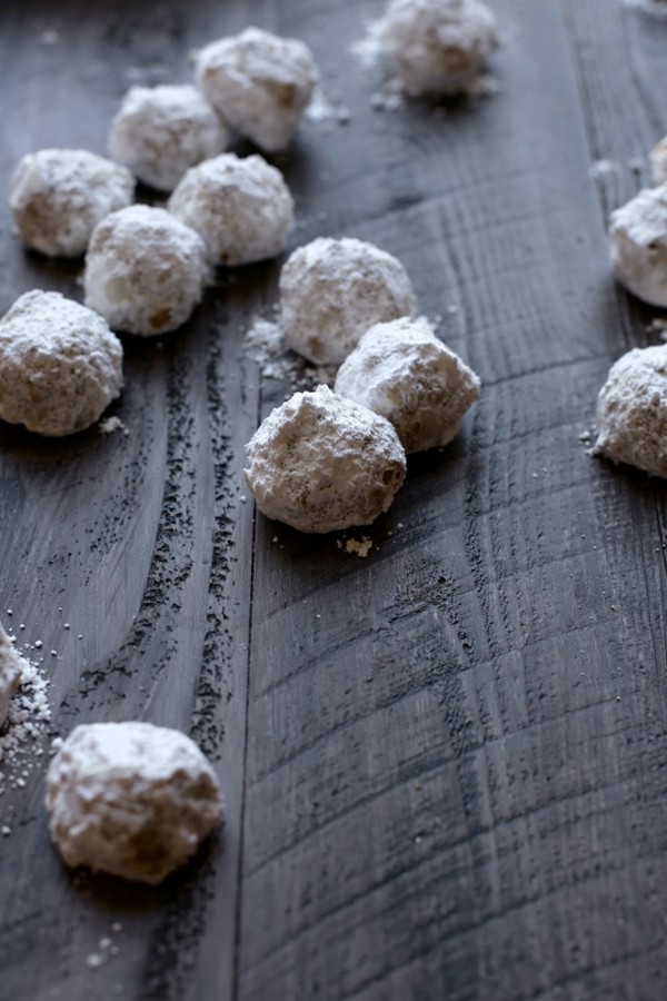 Butter walnut cookies