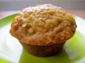 Buttercup squash muffins with grated apple