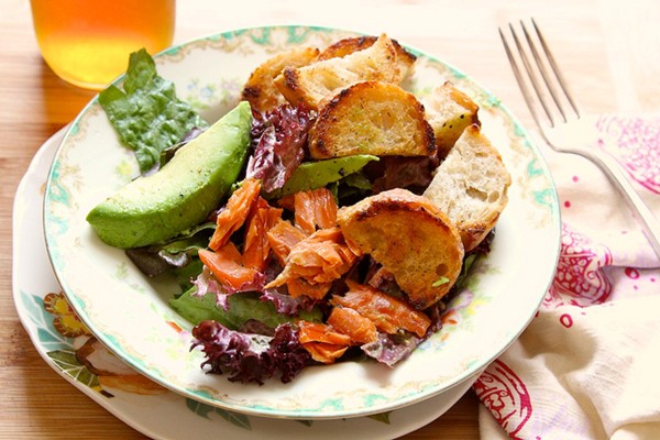 Buttered crouton salad with avocado and smoked salmon