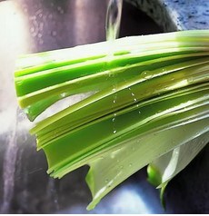 Buttered leeks