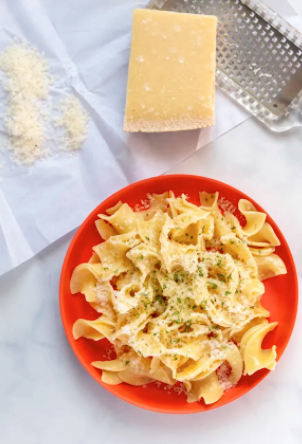 Buttered noodles