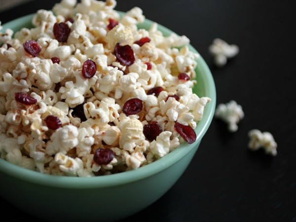 Buttered rum and cranberry popcorn