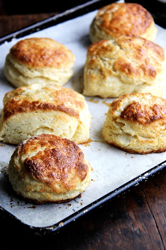 Buttermilk biscuits with maple and black pepper
