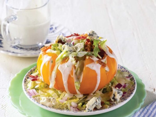 Buttermilk blue cheese dressing