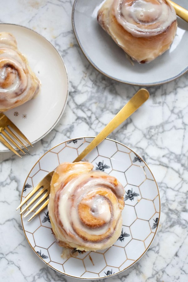 Buttermilk cinnamon rolls