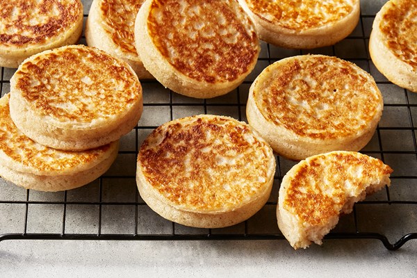 Buttermilk crumpets