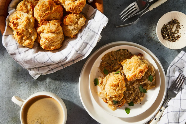 Buttermilk drop biscuits & sausage gravy