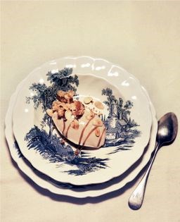 Buttermilk hangop with caramel sauce