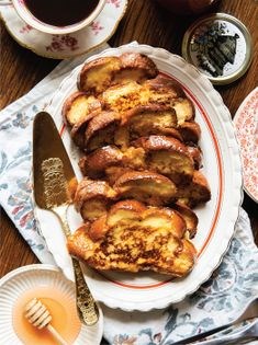 Buttermilk-honey French toast (Tosty francuskie na maślance)
