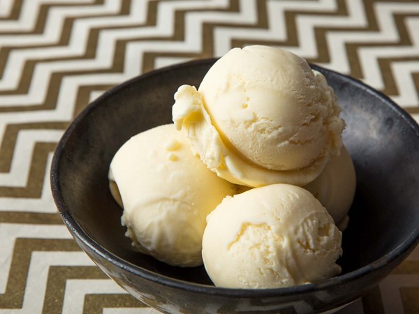 Buttermilk ice cream