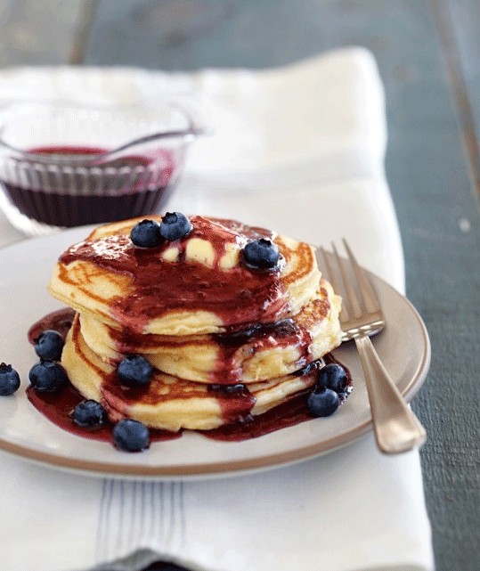 Buttermilk pancakes with blueberry syrup