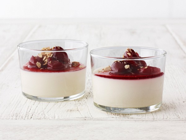 Buttermilk panna cotta with cherry compote