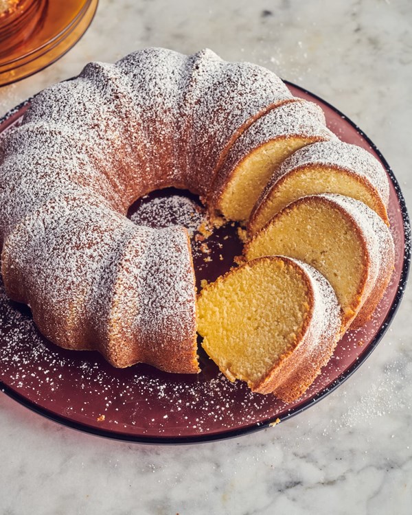 Buttermilk pound cake