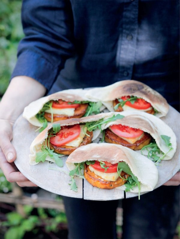 Butternut and halloumi burgers