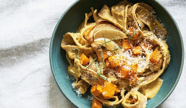Butternut, cashew & sage pasta sauce