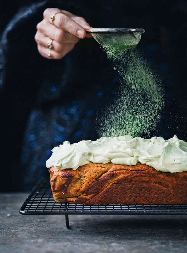 Butternut pumpkin bread with matcha cream cheese