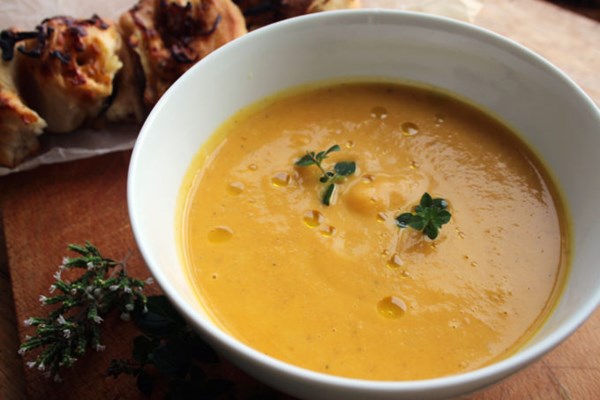 Butternut squash soup with cheese and onion swirl buns