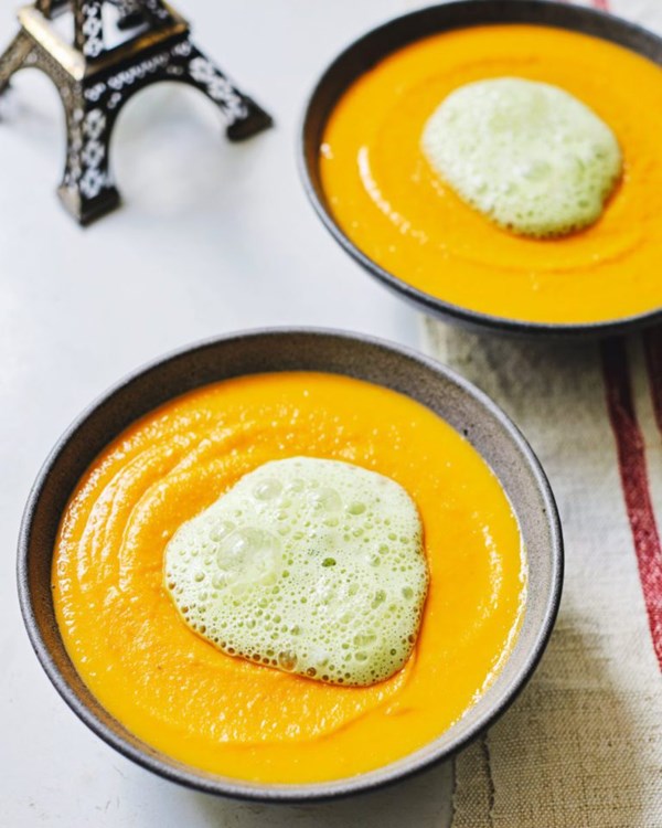 Butternut velouté with green curry foam