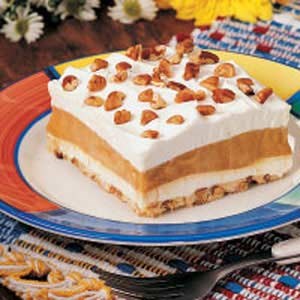 Butterscotch pecan dessert 