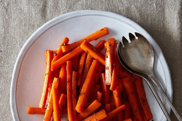 Buttery maple and cumin carrots