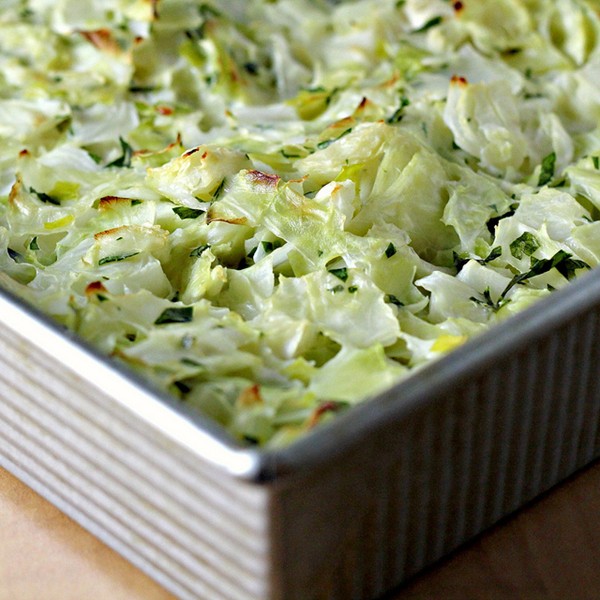 Cabbage and leek gratin with mustard cream