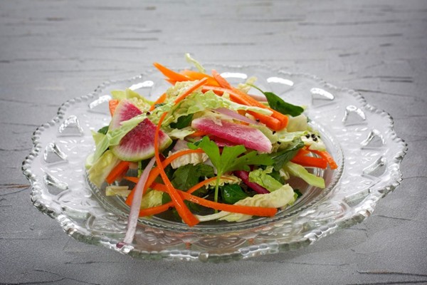 Cabbage salad with winter roots and popped mustard seed