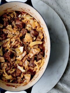 Cabbage stew (Zelkova mangia)