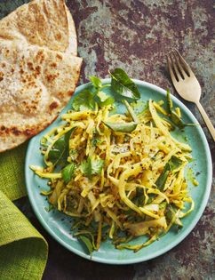 Cabbage thoran