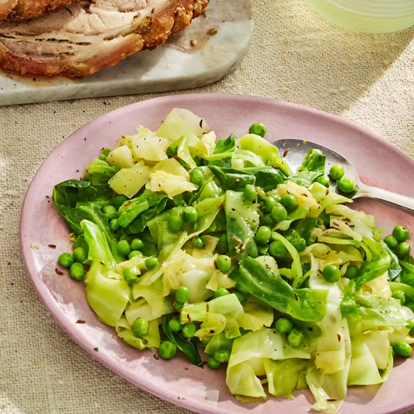 Cabbage with peas, caraway and butter