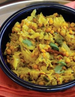 Cabbage with split peas (Kobichi bhaji)