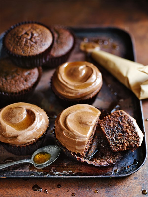 Cacao cupcakes with ricotta-maple frosting