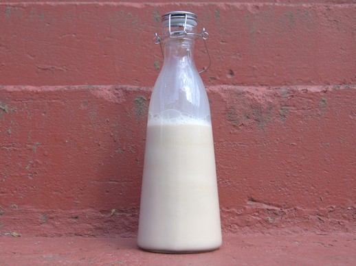 Cacao nib almond milk