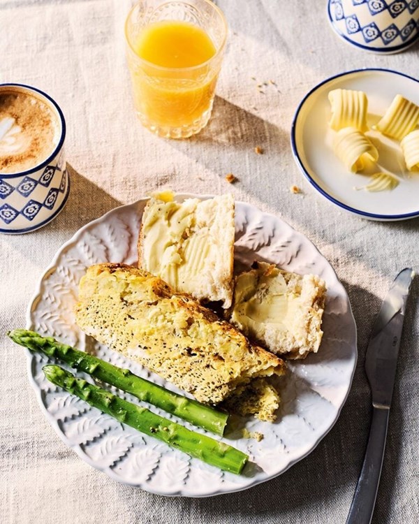 Cacio e pepe hash brown breakfast casserole 