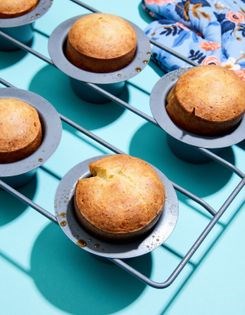 Cacio e pepe popovers