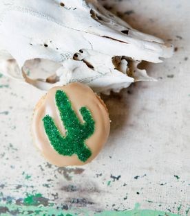 Cactus caramel cupcakes