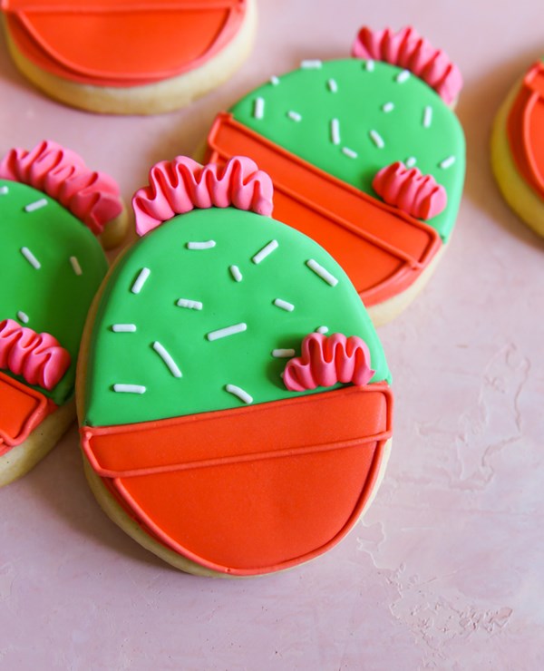  Cactus Easter egg cookies 