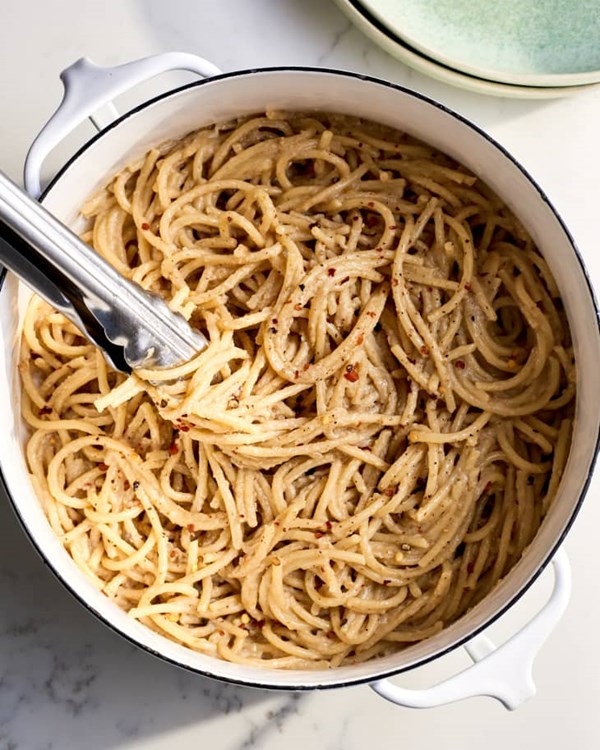 Caesar spaghetti